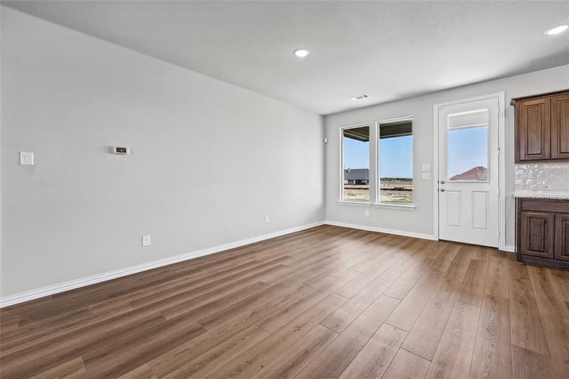 118 Sunny Side Road, Valley View TX 76272 - Photo 9