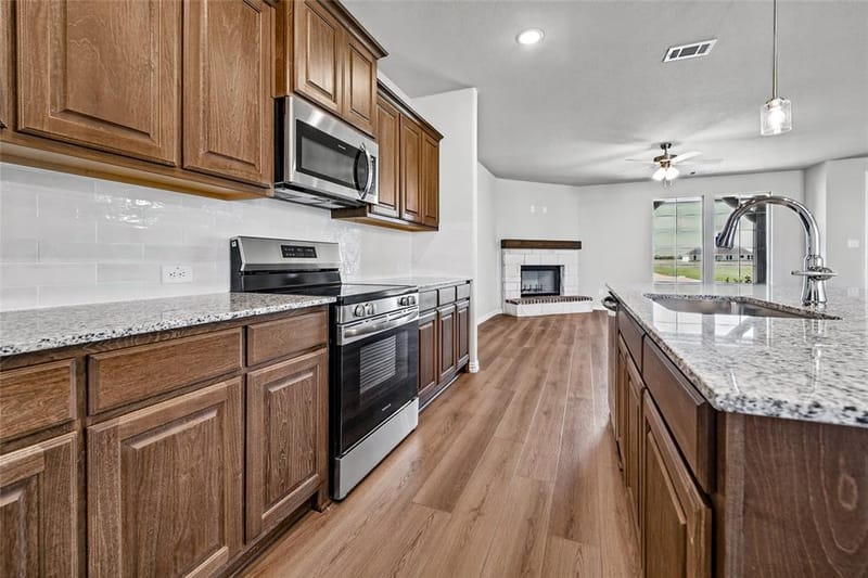 118 Sunny Side Road, Valley View TX 76272 - Photo 14