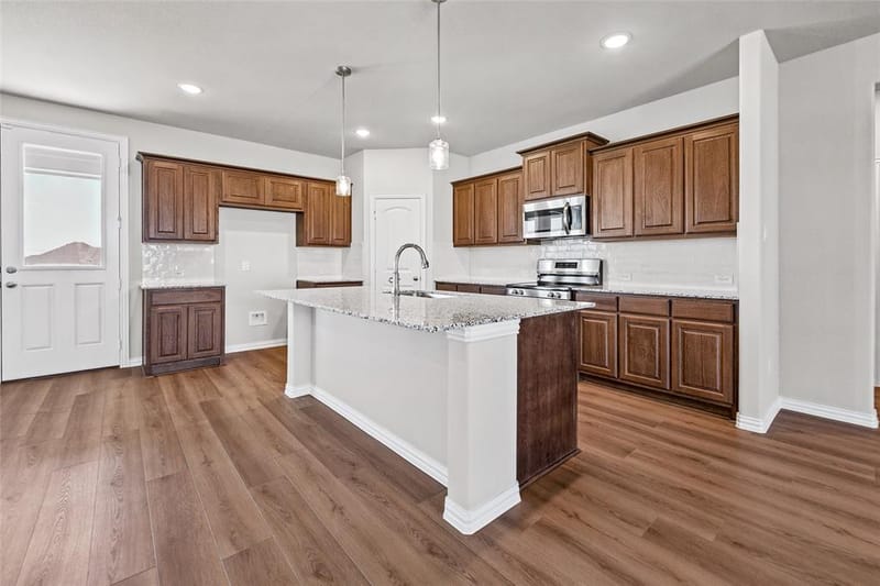 118 Sunny Side Road, Valley View TX 76272 - Photo 11