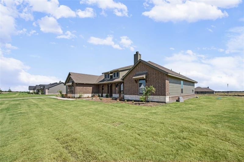 118 Sunny Side Road, Valley View TX 76272 - Photo 4