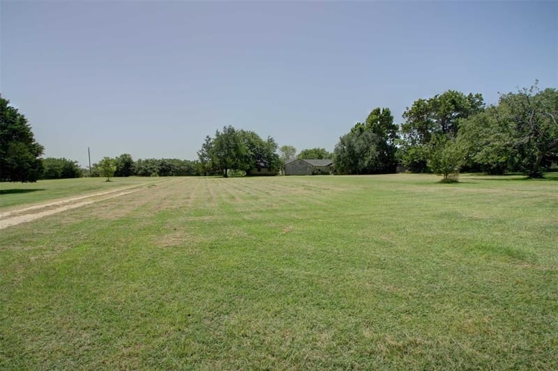 2736 County Road 314, Cleburne TX 76031 - Photo 2