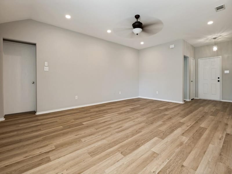 7832 Kansas Avenue, Dallas TX 75241 - Photo 7
