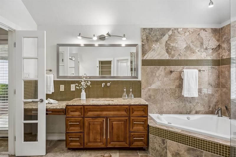 7635 Tanglecrest Drive, Dallas TX 75254 - Photo 21