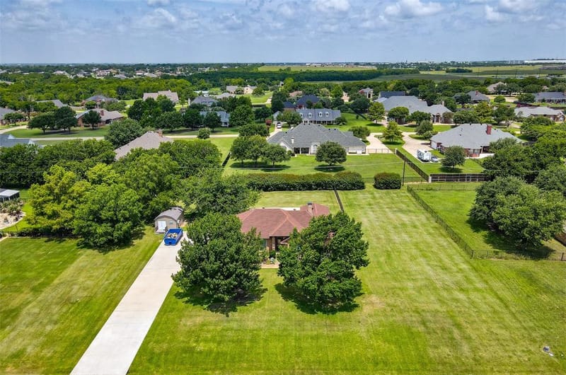 10614 Woodbridge Drive, Forney TX 75126 - Photo 6