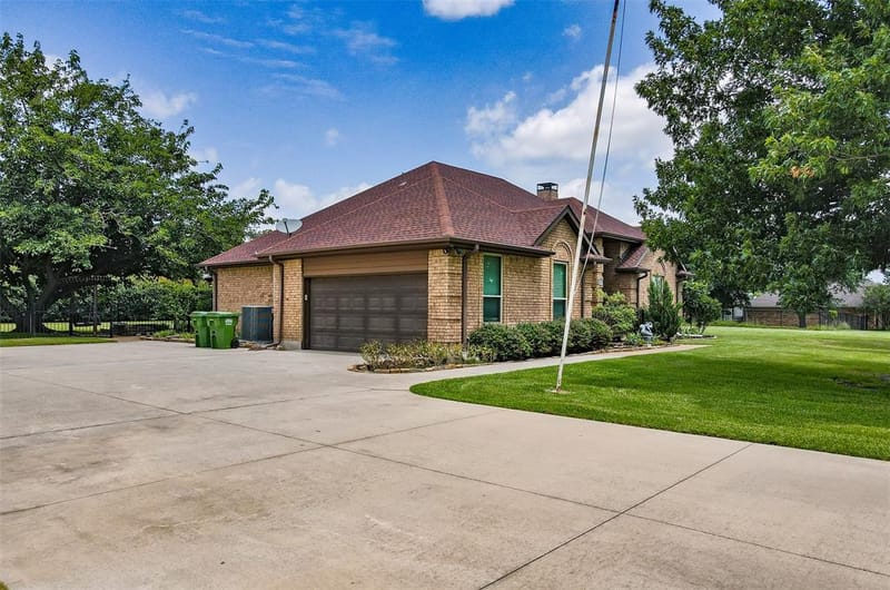 10614 Woodbridge Drive, Forney TX 75126 - Photo 7