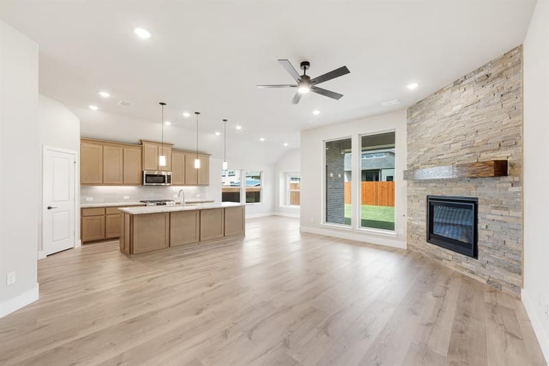 985 Imperial Eagle Road, Alvarado TX 76009 - Photo 6