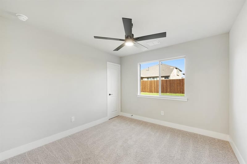 1005 Snowy Owl Drive, Alvarado TX 76009 - Photo 23