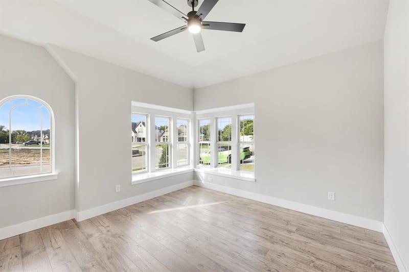 1005 Snowy Owl Drive, Alvarado TX 76009 - Photo 6