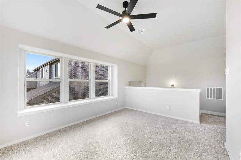 1005 Snowy Owl Drive, Alvarado TX 76009 - Photo 24