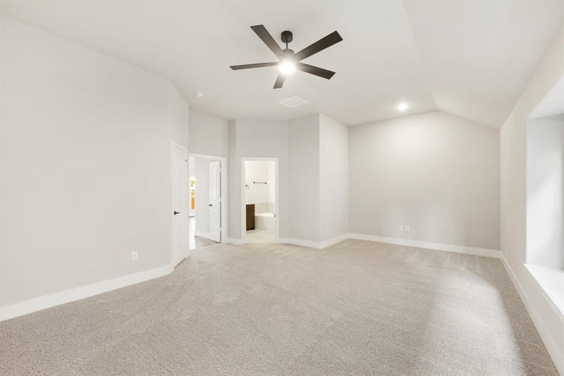1005 Snowy Owl Drive, Alvarado TX 76009 - Photo 19