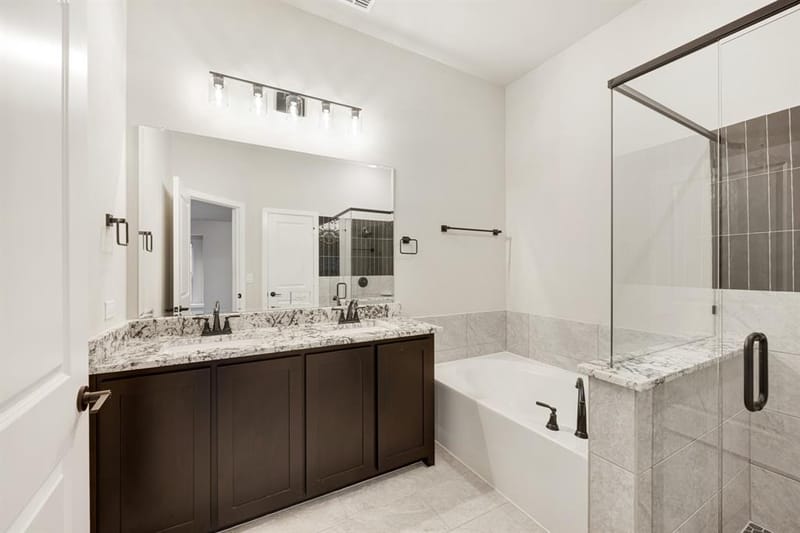 1005 Snowy Owl Drive, Alvarado TX 76009 - Photo 21