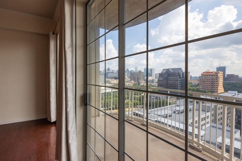 3225 Turtle Creek Boulevard # 1422, Dallas TX 75219 - Photo 6