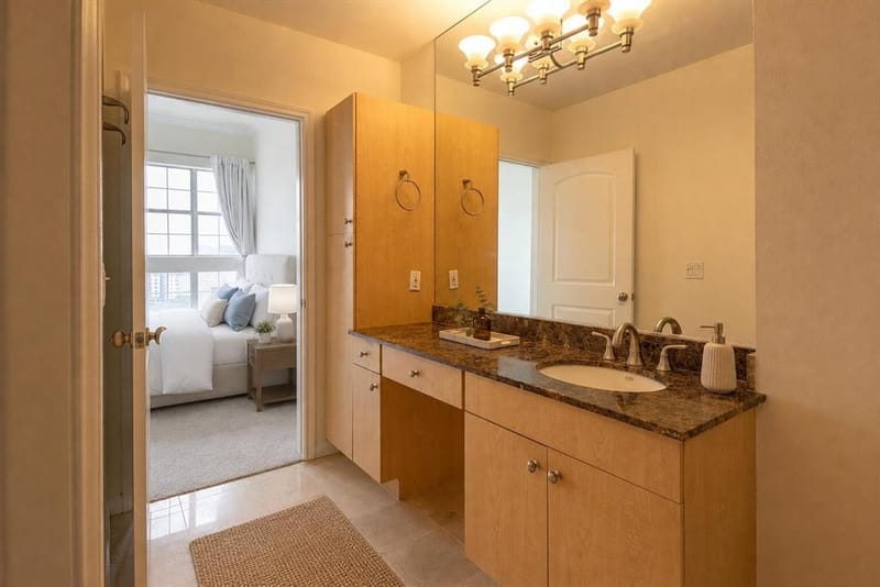 3225 Turtle Creek Boulevard # 1422, Dallas TX 75219 - Photo 14