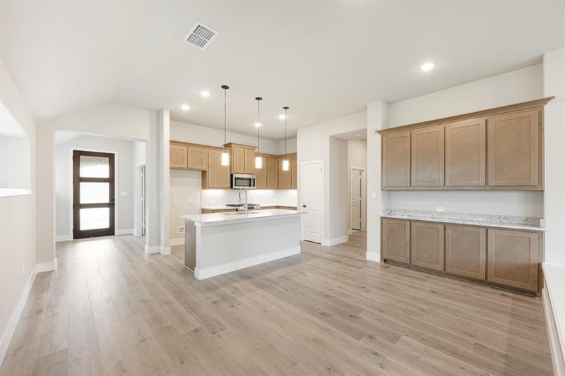 1048 Snowy Owl Drive, Alvarado TX 76009 - Photo 10