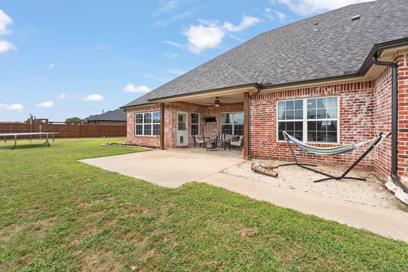 2211 Nottaway Drive, Cleburne TX 76033 - Photo 38