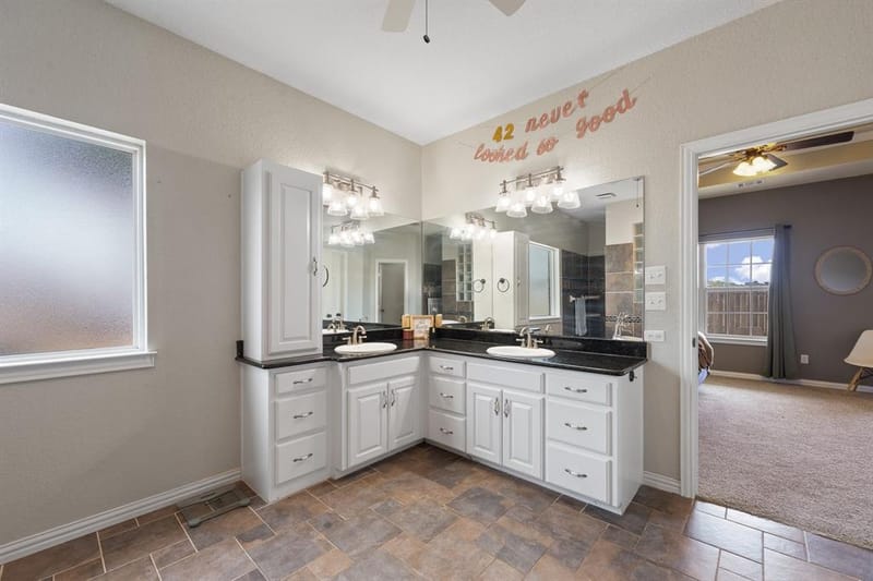 2211 Nottaway Drive, Cleburne TX 76033 - Photo 29