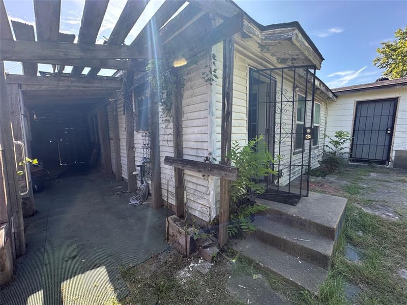 3815 Alsbury Street, Dallas TX 75216 - Photo 16