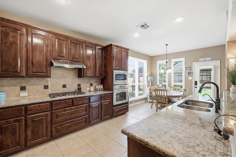 10512 Flat Creek Trail, McKinney TX 75072 - Photo 10