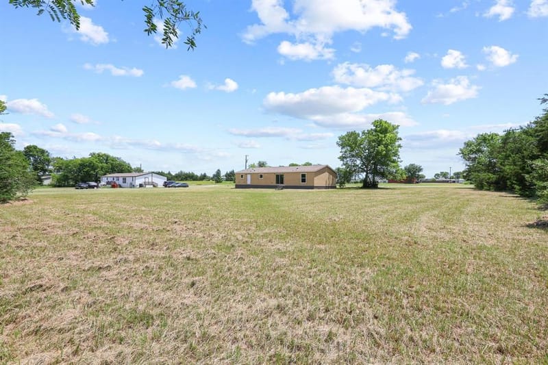 225 Hemby Way, Bonham TX 75418 - Photo 32