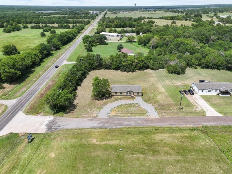 225 Hemby Way, Bonham TX 75418 - Photo 38