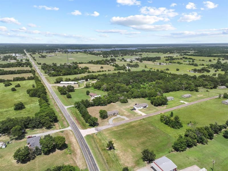 225 Hemby Way, Bonham TX 75418 - Photo 40