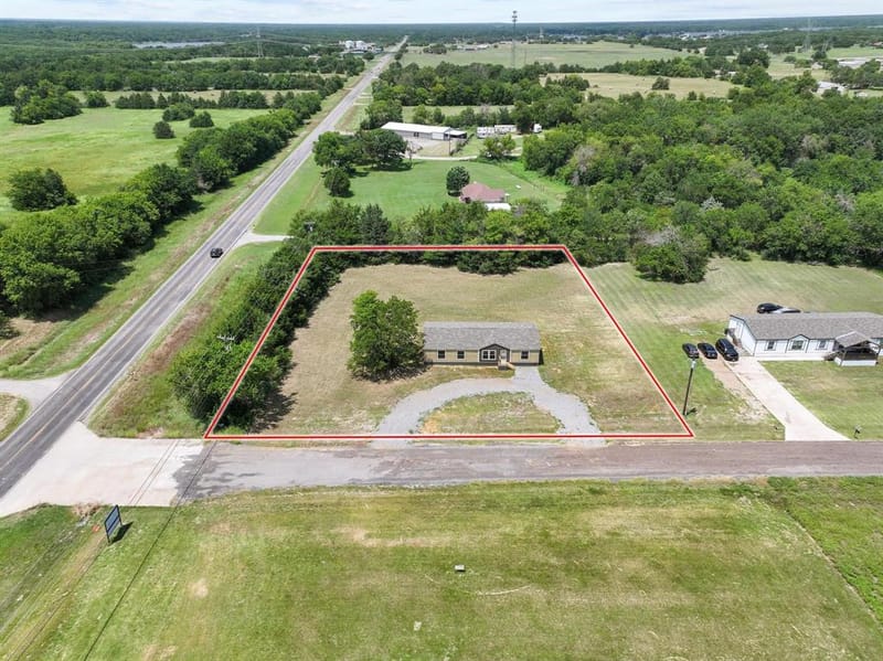 225 Hemby Way, Bonham TX 75418 - Photo 35