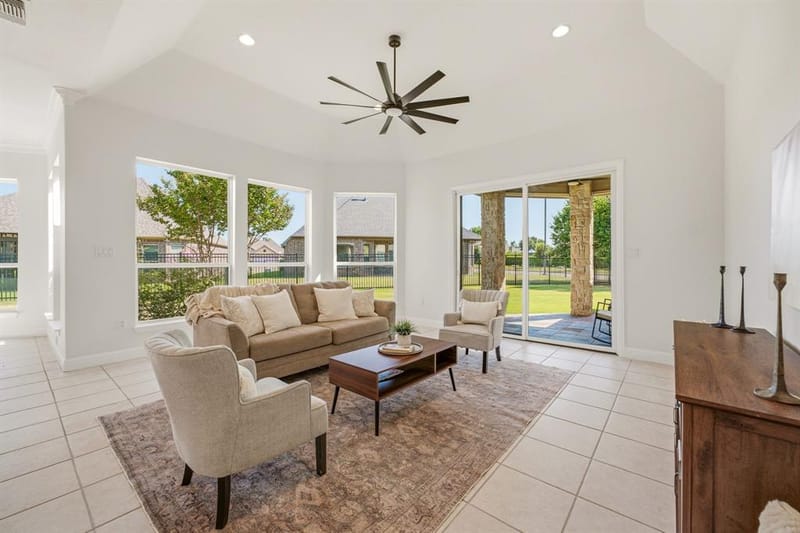 2414 Vineyard Drive, Granbury TX 76048 - Photo 14