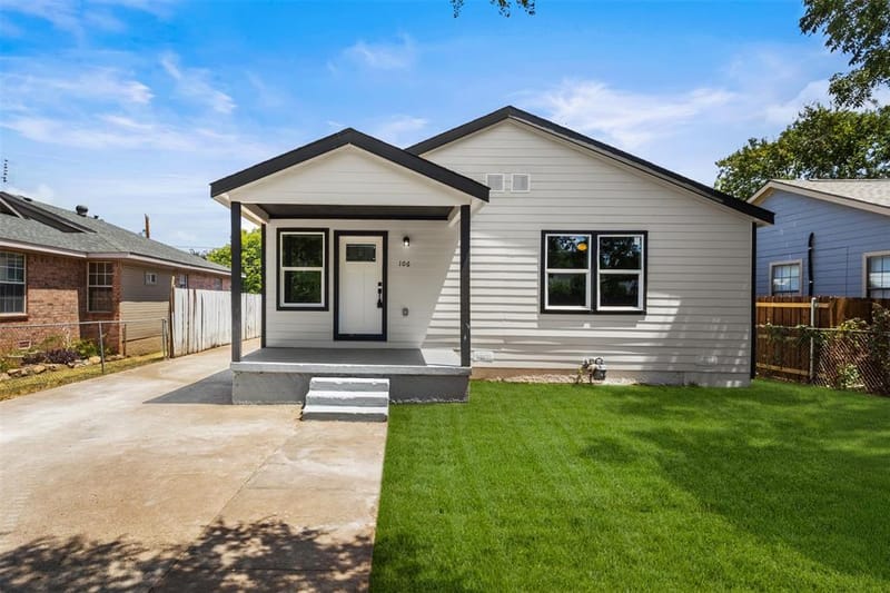 106 Mount Shasta Street, Dallas TX 75211