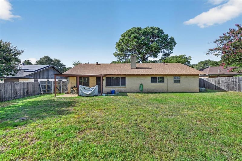 7312 Vanessa Drive, Fort Worth TX 76112 - Photo 35