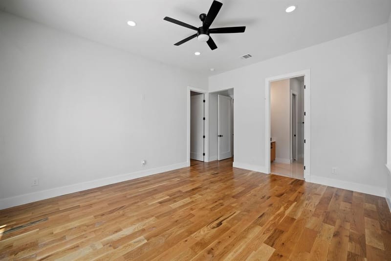 732 Cedar Hill Avenue, Dallas TX 75208 - Photo 13