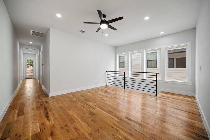 732 Cedar Hill Avenue, Dallas TX 75208 - Photo 18