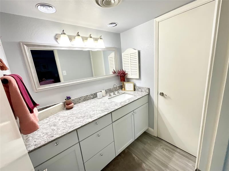 536 E Avenue J # A, Grand Prairie TX 75050 - Photo 7