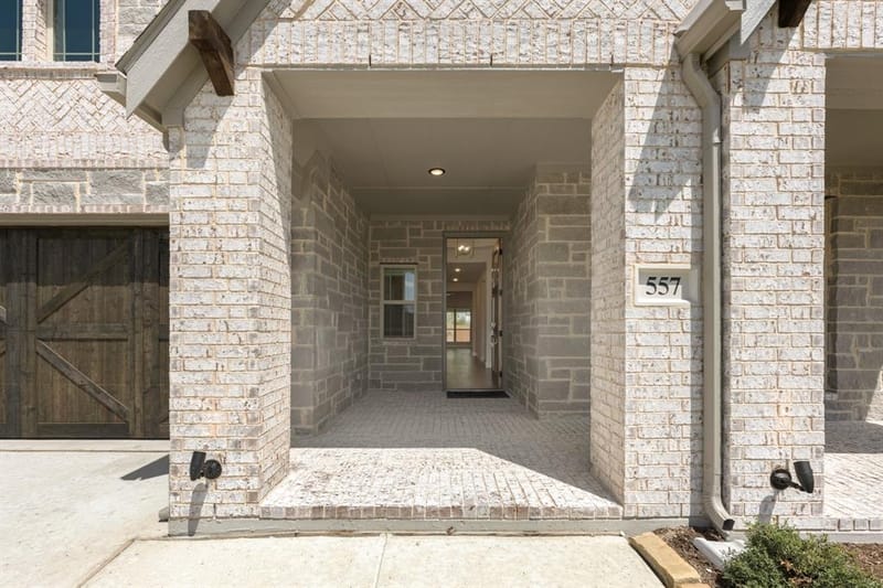 557 Red Maple Road, Waxahachie TX 75165 - Photo 3