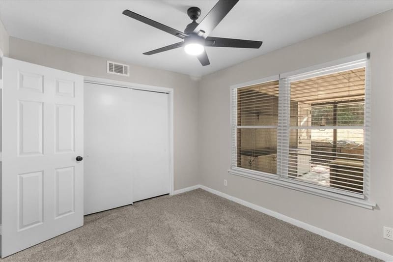 6000 Monterrey Drive, Fort Worth TX 76112 - Photo 20