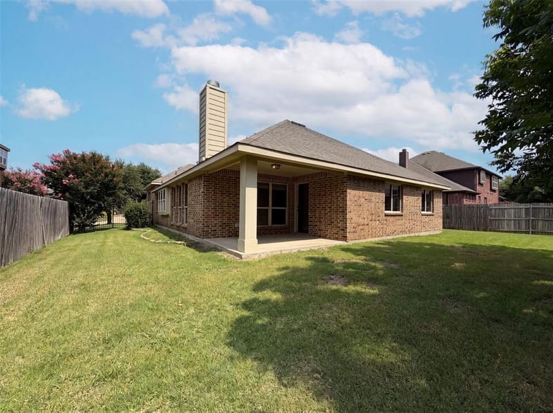 4309 Gleneagles Drive, Mansfield TX 76063 - Photo 5