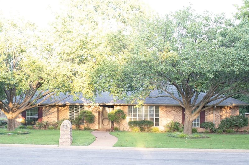 3001 Redbud Trail, Sherman TX 75092