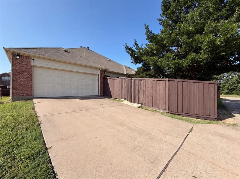 529 Olympia Street, DeSoto TX 75115 - Photo 20