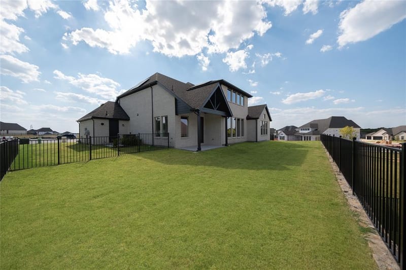 3603 Tapestry Court, Heath TX 75126 - Photo 2