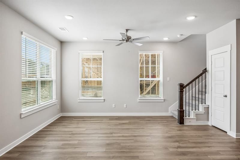 258 Territory Trail # 19, Fort Worth TX 76120 - Photo 5