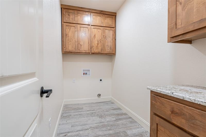 710 N Post Oak Street, Dublin TX 76446 - Photo 17