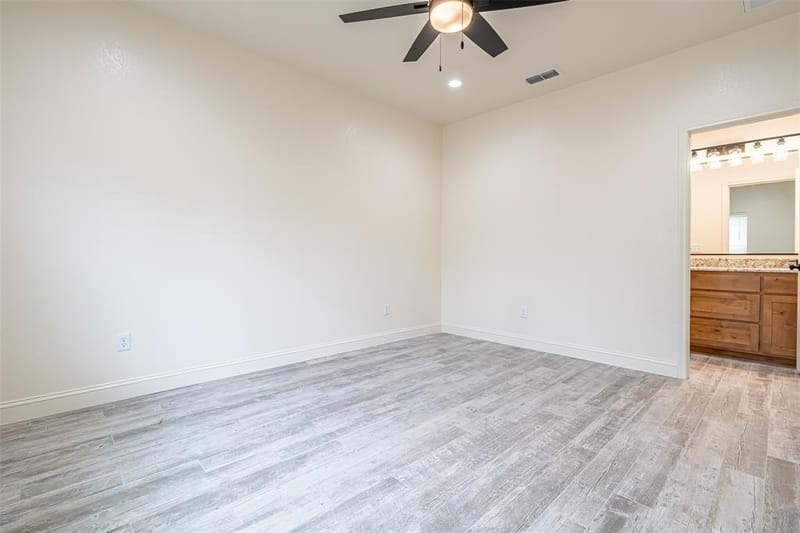 710 N Post Oak Street, Dublin TX 76446 - Photo 18