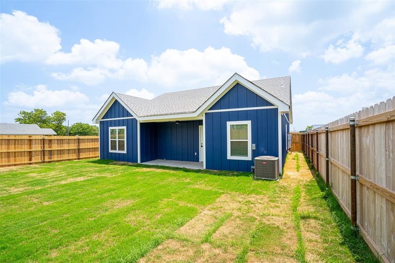 710 N Post Oak Street, Dublin TX 76446 - Photo 35