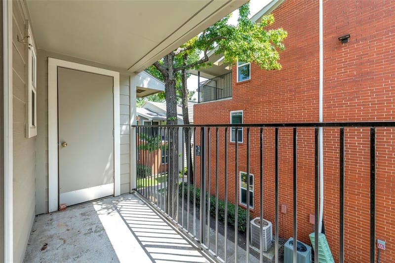 6900 Skillman Street # 305, Dallas TX 75231 - Photo 29