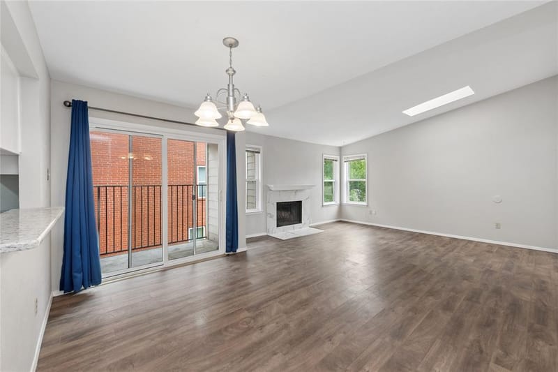 6900 Skillman Street # 305, Dallas TX 75231 - Photo 4