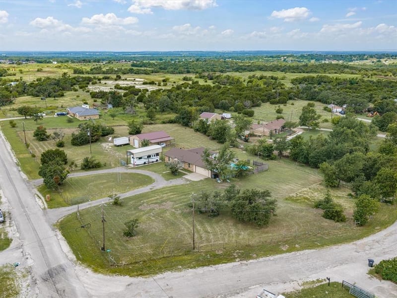 704 Land Of Goshen Drive, Springtown TX 76082 - Photo 36