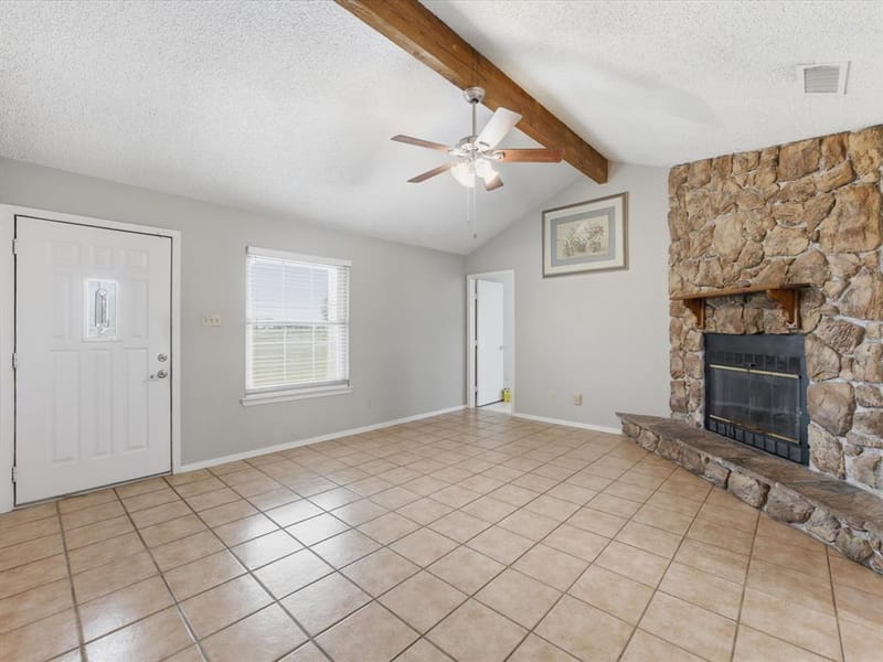 704 Land Of Goshen Drive, Springtown TX 76082 - Photo 14