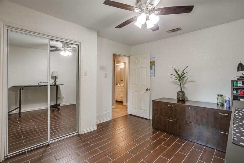 1800 Briarcrest Lane, Arlington TX 76012 - Photo 26