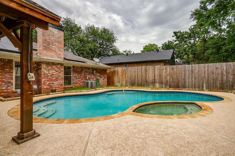 1800 Briarcrest Lane, Arlington TX 76012 - Photo 38