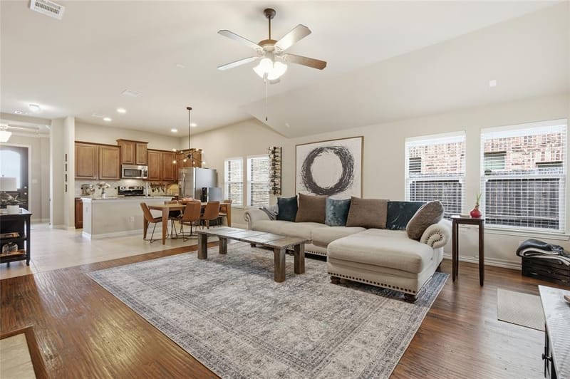 15316 Mallard Creek Street, Fort Worth TX 76262 - Photo 14
