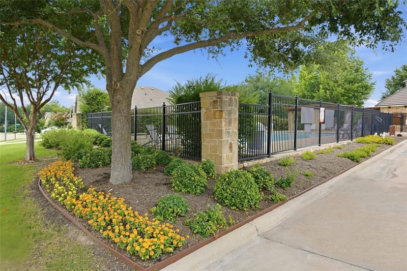 15316 Mallard Creek Street, Fort Worth TX 76262 - Photo 31